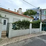 Belem Villa By Vosdomus